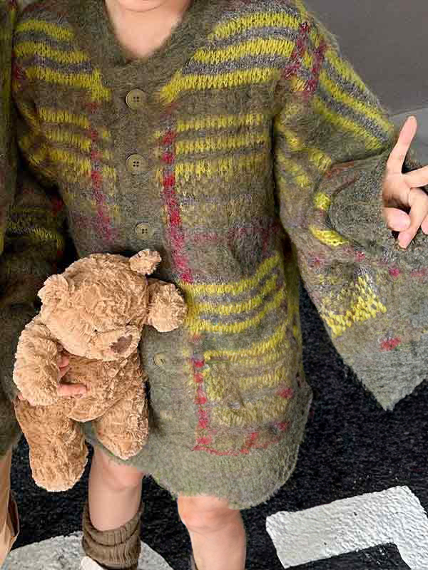 Cozy Contrast Color Jacquard Cardigan-1